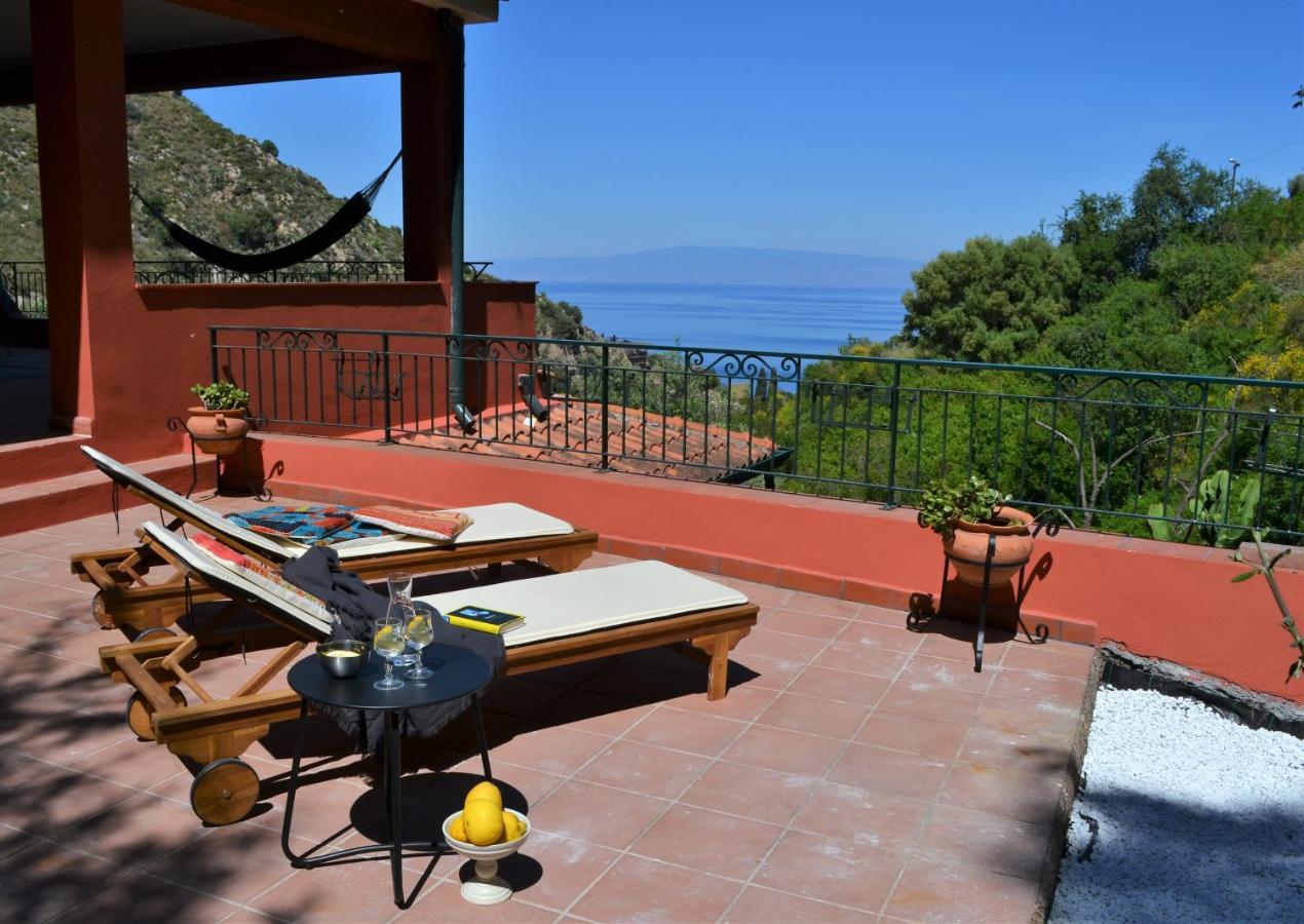 Villa Vittorio - Splendid Panoramic Sea View Terrace Taormina Zewnętrze zdjęcie