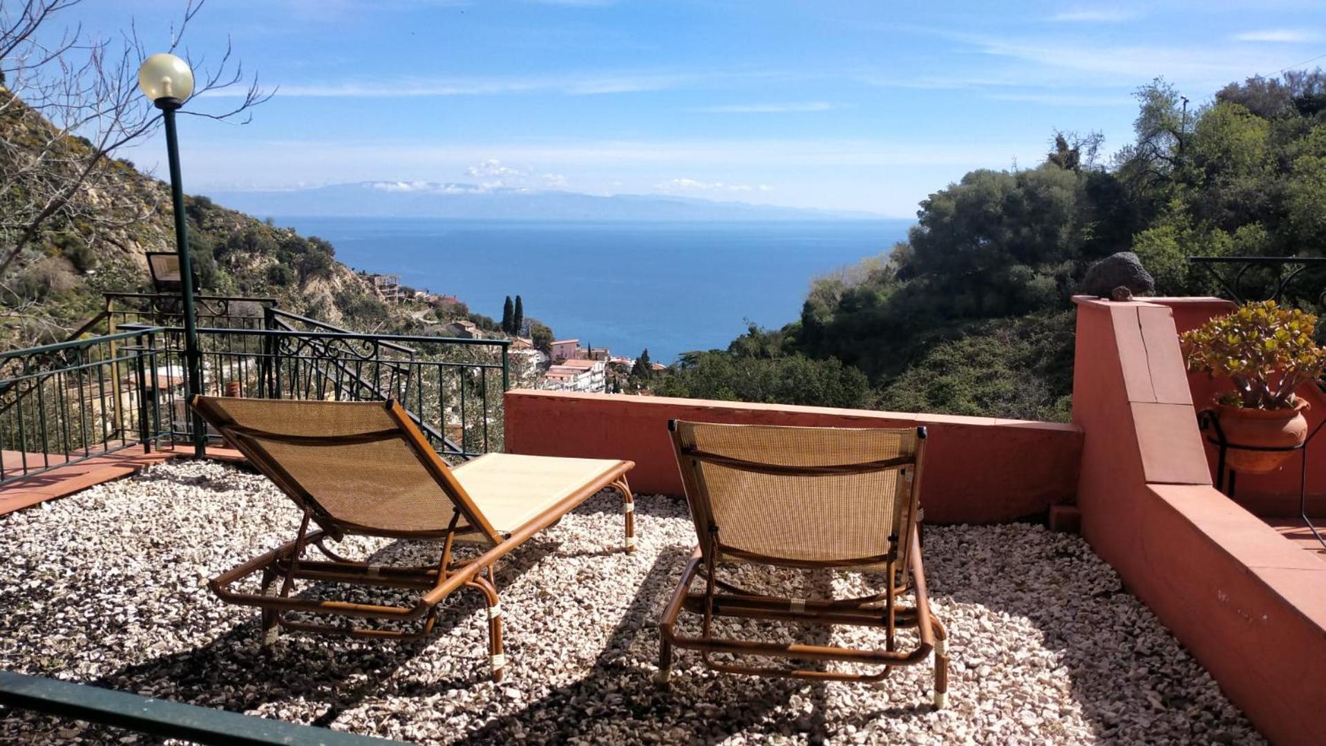 Villa Vittorio - Splendid Panoramic Sea View Terrace Taormina Zewnętrze zdjęcie